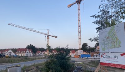 Zweites Bauschild in 2023 | Beelitz-Heilstätten